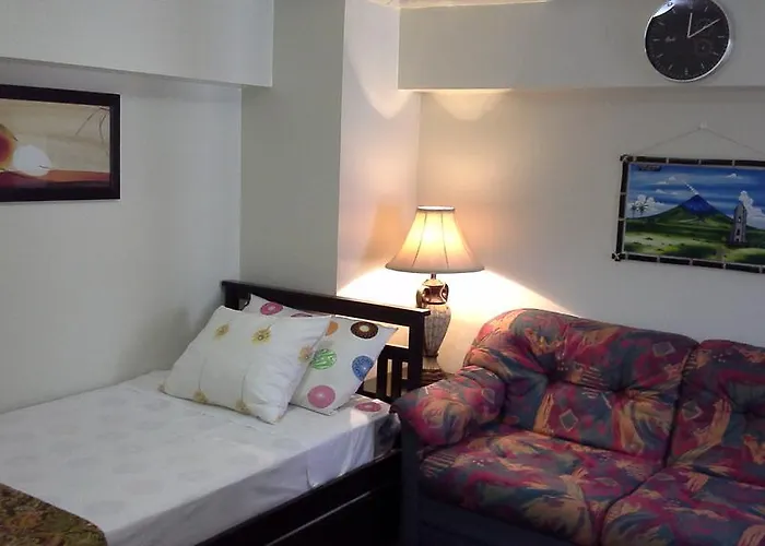 California Garden Square Apartment